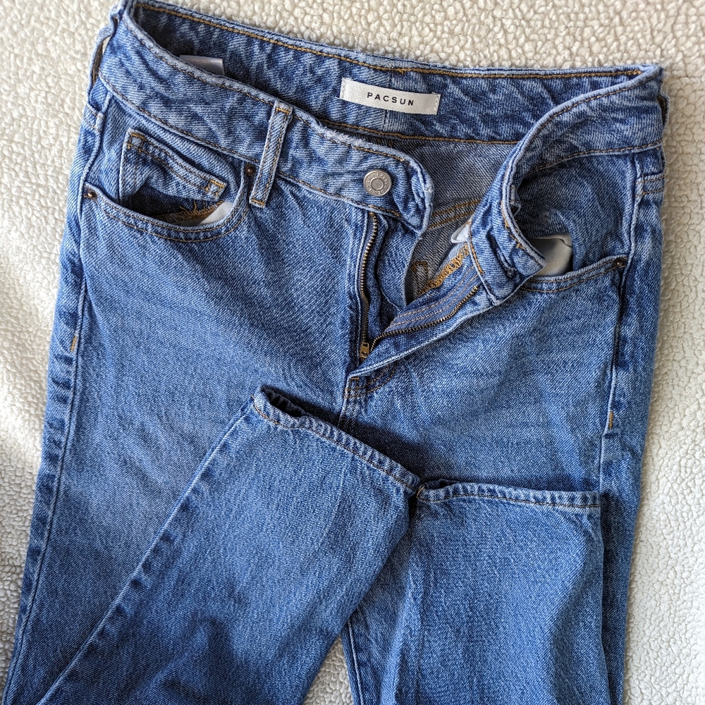 PacSun Mom Jean, size 24
